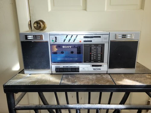 Vintage Sony Transound FM/AM Stereo Cassette Recorder Boombox CFS-3000 Tested