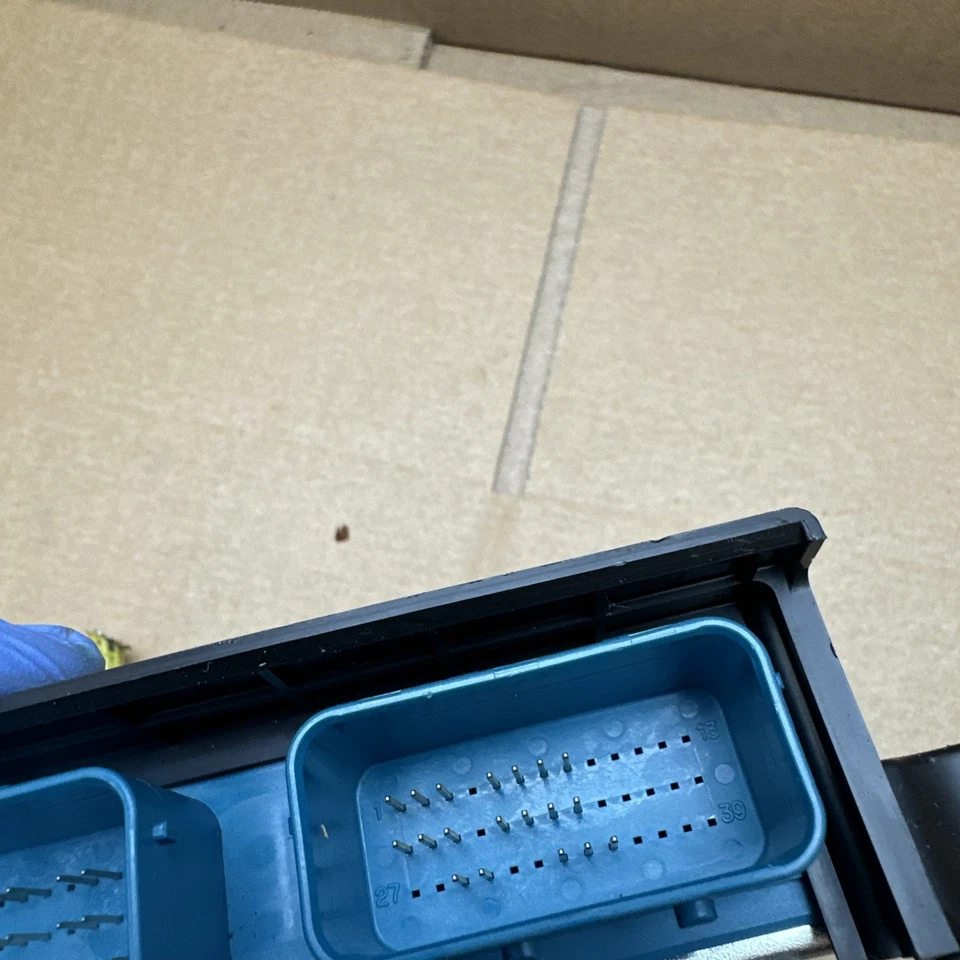 KIA PICANTO SRS MODULO CONTROLLO ECU 2011-2017 MK2 95910-1Y110 AIRBAG ECU #43 - Immagine 4 di 4