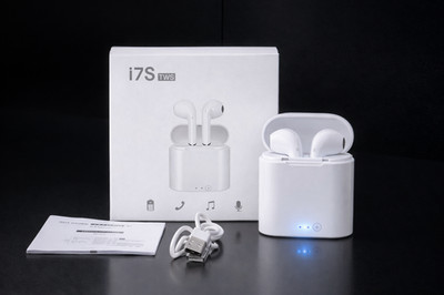Lot of 2 i7S TWS Wireless Bluetooth Earbuds   White   New
