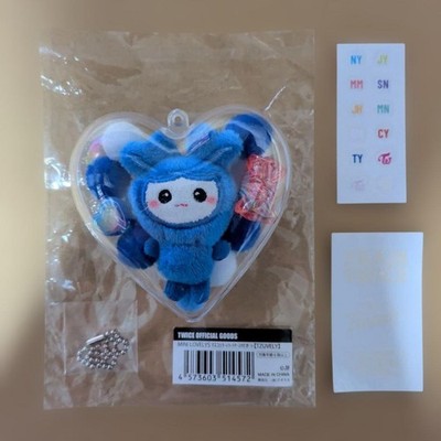 2026 TWICE LOVELY OFFICIAL MERCH POP-UP TOKYO HEART SHAPE MASCOT