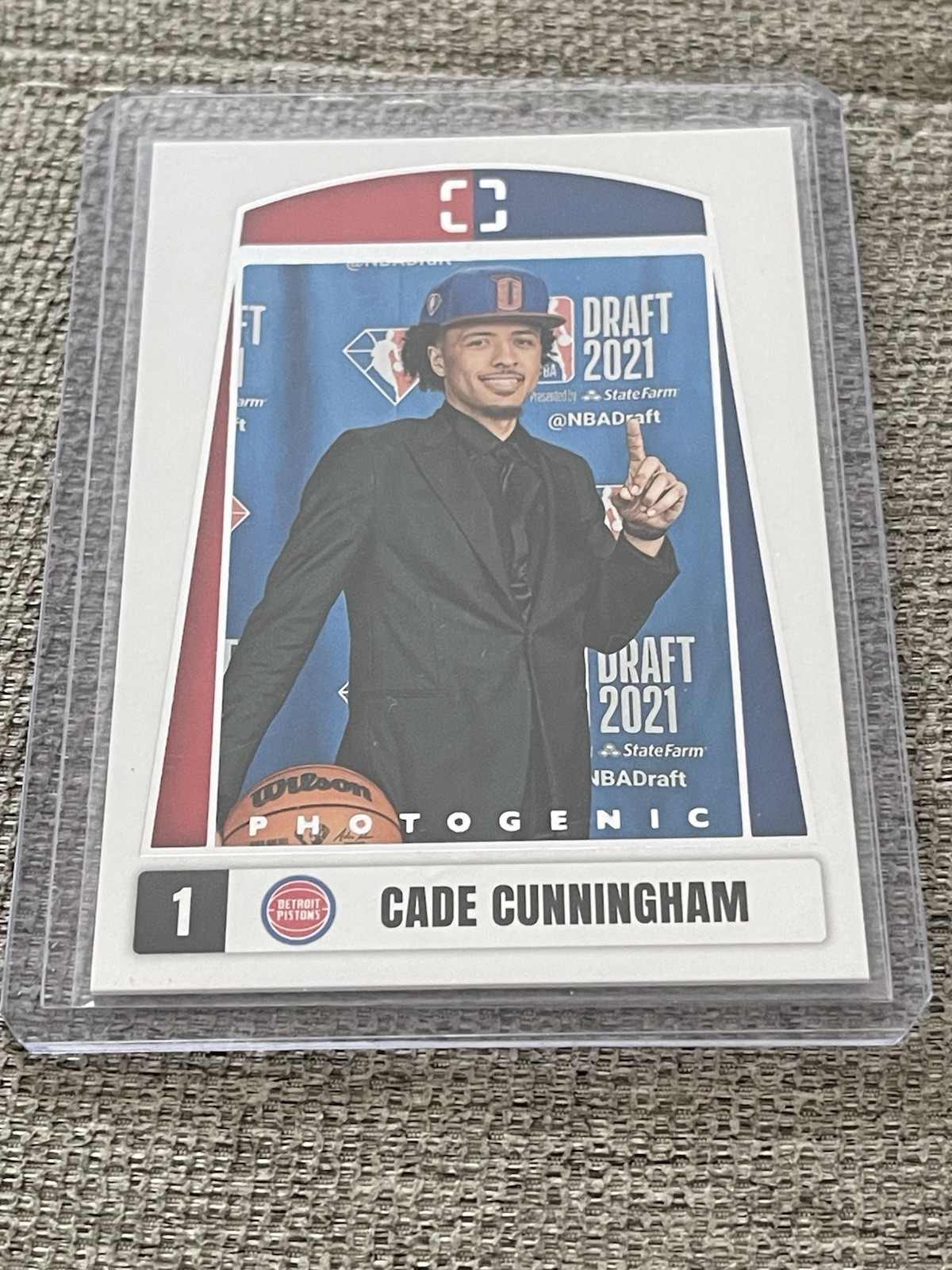 2021-2022 Panini Photogenic First Night Cade Cunningham Rookie Basketball Card