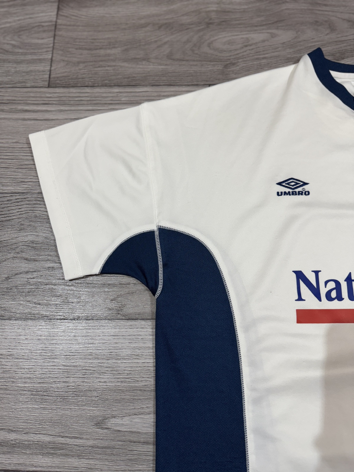 England 2002 2003 Umbro Training Football Shirt Soccer Jersey