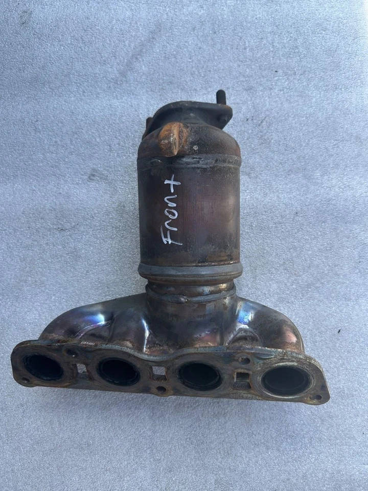 Hyundai Tucson 2021 colector de escape 2,0 L AWD ULEV70 solo 20 k millas 28510-2EPE0 Foto 2 de 4