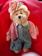 Boyds Bears Bailey Bear 8 inch Plush Bear 20th Anniversary Baileys Friends