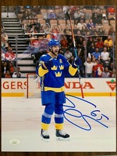 Team Sweden Erik Karlsson  Signed Autographed 11x14 Photo JSA COA