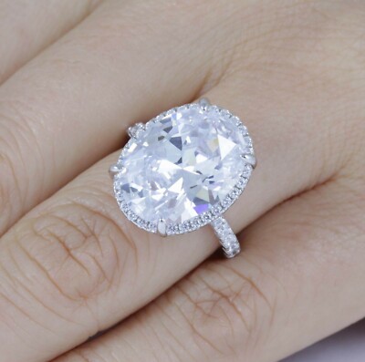 10-Ct Oval 925 Sterling Silver CZ Engagement Ring Wedding 10-Ct Oval 925 Sterling Silver CZ Engagement Ring Wedding
