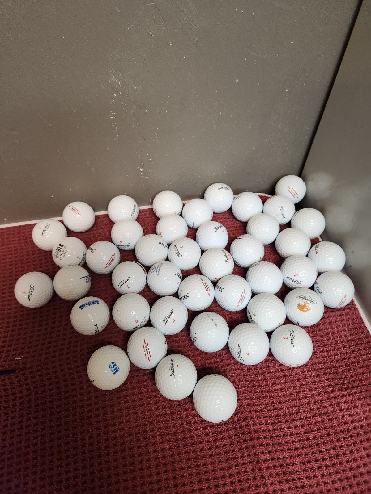 Titleist Soft Feel golf balls 3 Dozen GOOD BALLS
