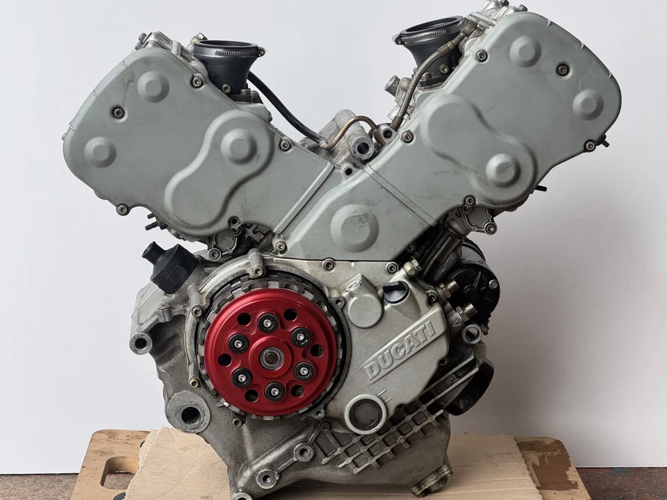 DUCATI 996R 2001 COMPLETE ENGINE 998R 998S 998 SANDCAST CASE 916 996 998 748 - Image 2 of 4
