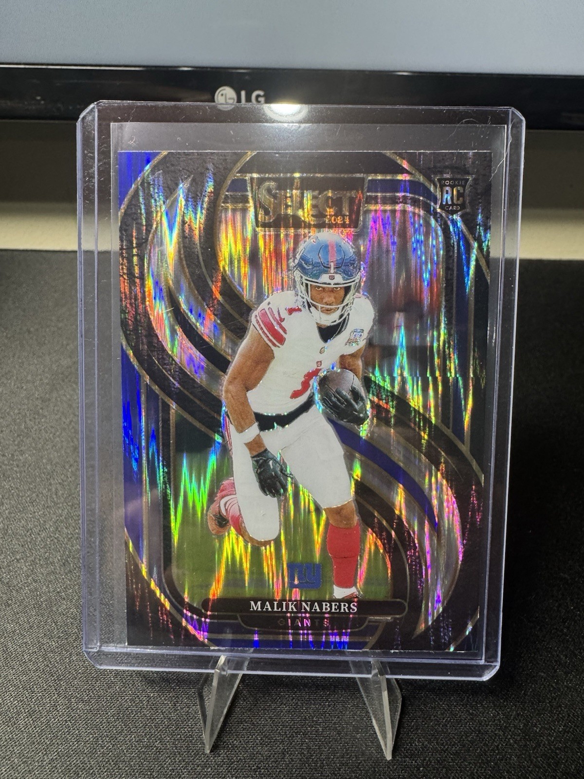 2024 Panini Select Premier Level Malik Nabers #116 Black & Blue Shock Prizm (RC)