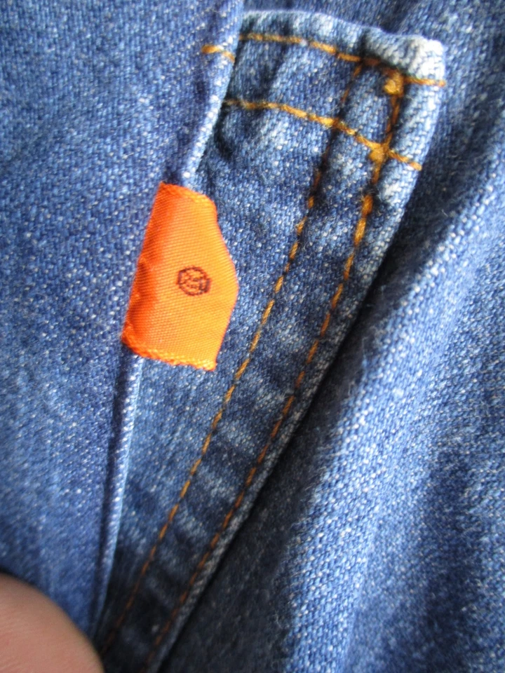 Camisa Levi's Vintage, Pestaña Naranja, Denim Popover con Cuello Pequeña Foto 2 de 4