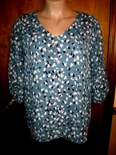 Collective Concepts Women's Size 2X Grey Abstract Print, V-Neck Blouse / Top