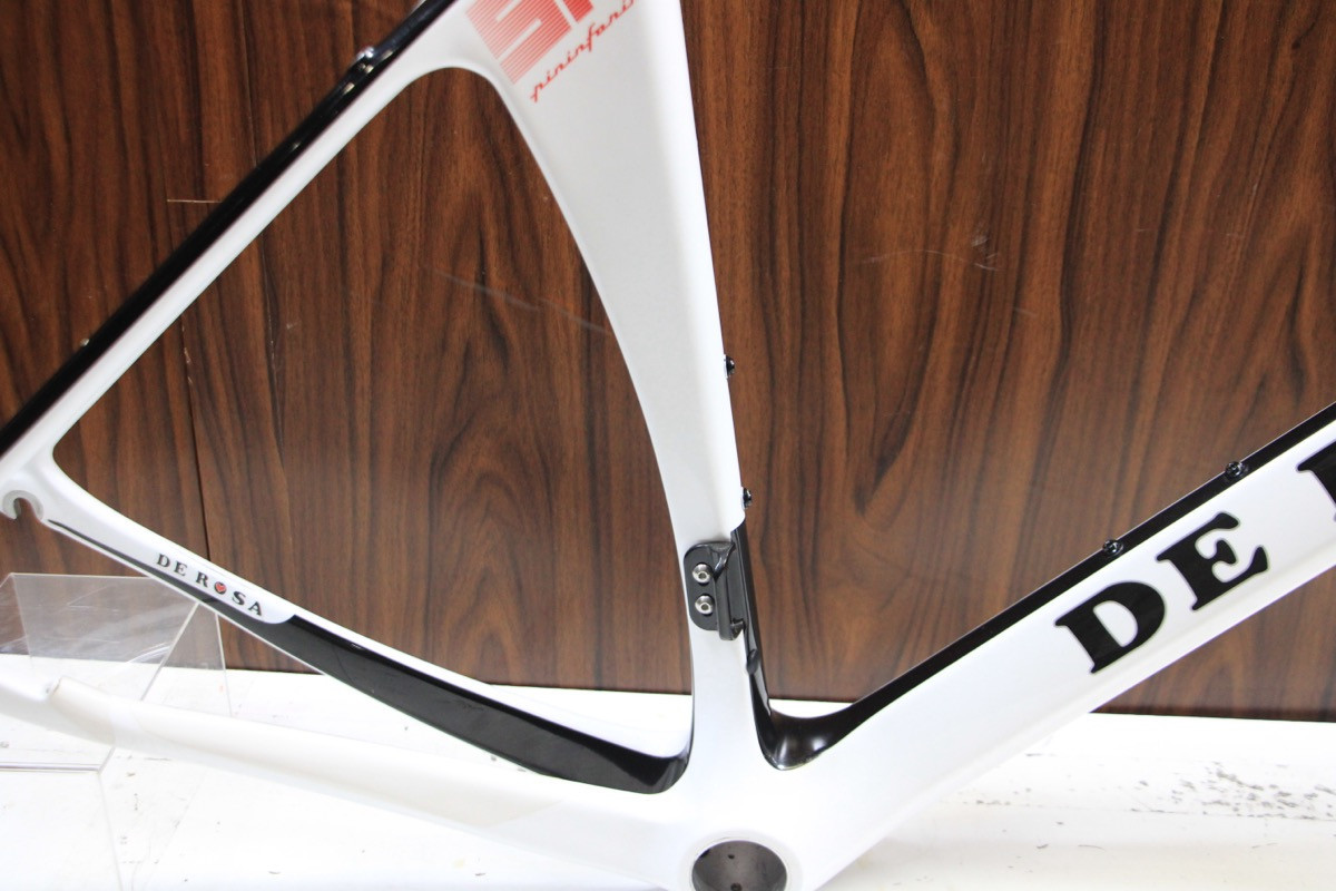 De Rosa SK Pininfarina 2016 Carbon Frame 560 Size Excellent De Rosa SK Pininfarina 2016 Carbon Frame 560 Size Excellent