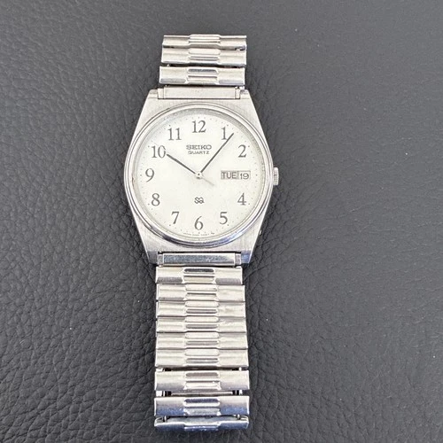 Vintage Mens  Seiko Watch 6923-7039 A4 Silver Dial -Speidel Watch Band