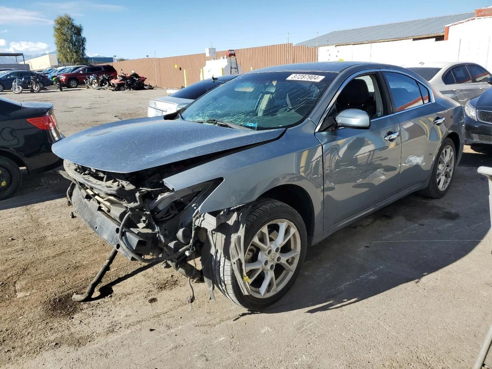Tampa de convés usada serve: 2012 Nissan Maxima sem spoiler sem câmera de visão traseira grau A - Imagem 2 de 4