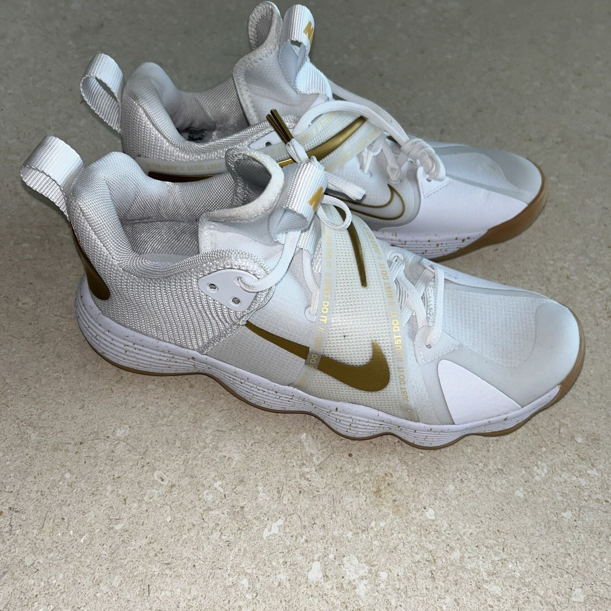 nike air zoom fencer gold