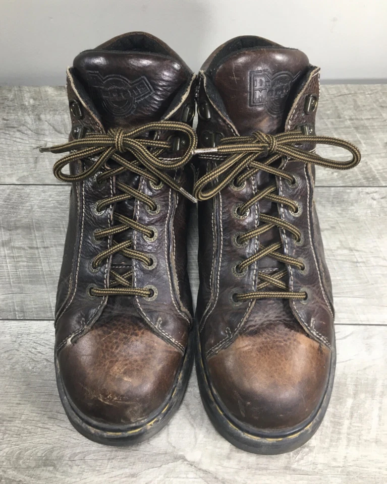 Dr. Martens 9352 Doc Gruesa Plataforma MIE Cuero Combate Hombres Botas Reino Unido 11 EE. UU. 12 Foto 3 de 4