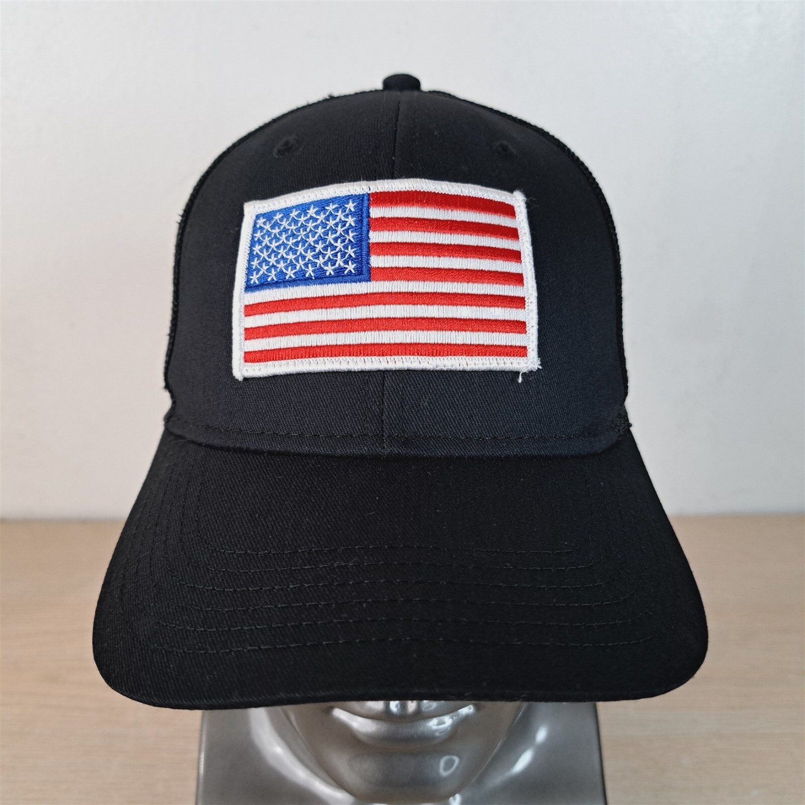 USA FLAG PATCH ADJUSTABLE SNAPBACK TRUCKER/MESH H… - image 1