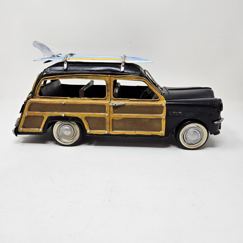 1949 FORD WOODY WAGON with SURFBOARDS 12
