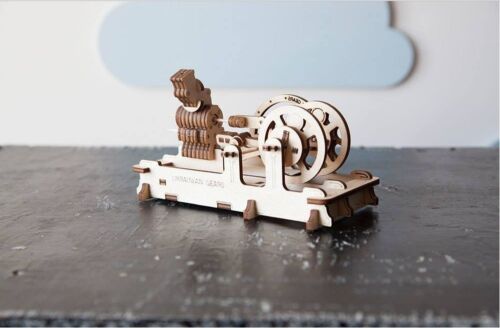 Mechanical UGEARS wooden 3D Model "PNEUMATIC ENGINE" Construction Set - Picture 7 of 10