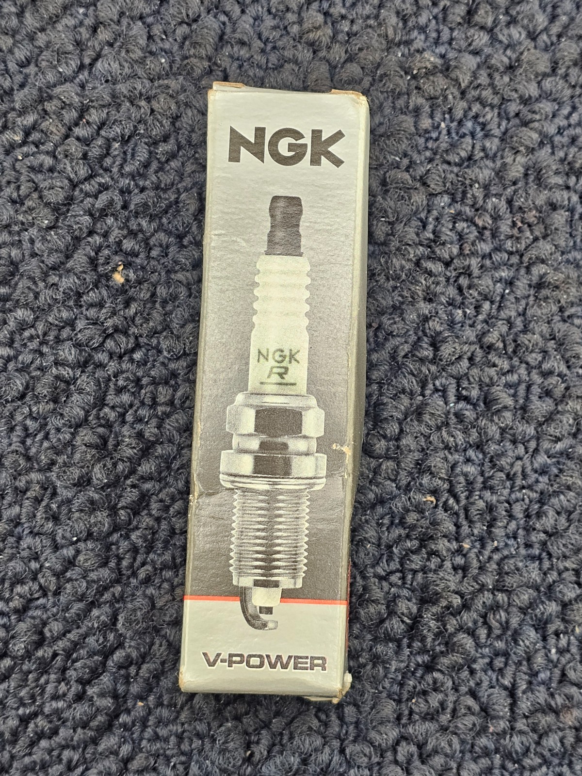 QTY 4 NGK LZTR5A-13 4306: Spark Plug V Power For Chrysler Concorde Dodge