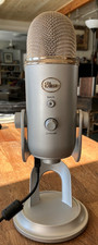 Blue Yeti USB Silver Microphone For Vocals Musical Studio Quality Recording Mic