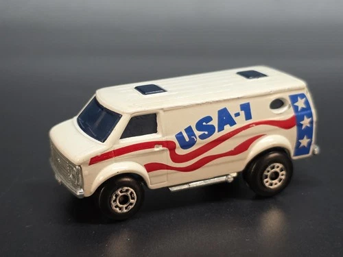 Matchbox Lesney No. 68 Chevy Van USA-1