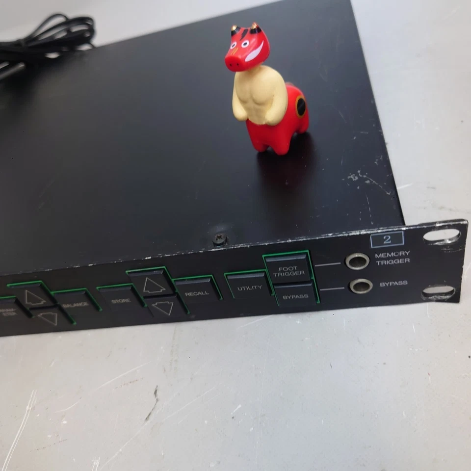 Yamaha SPX90II Digital Multi Effect Processor Tested item Rackmount Vintage - Image 2 of 4