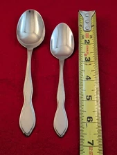 Oneida TWILIGHT Stainless Teaspoon & Oval Soup Spoon 1881 Rogers Ltd