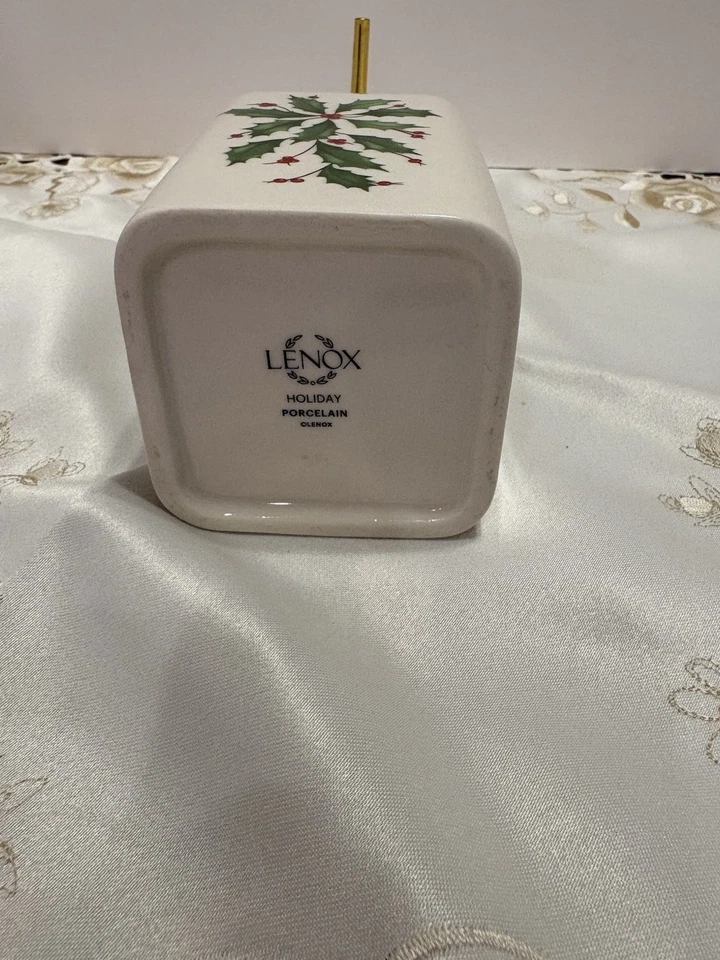 Lenox Holiday Nouveau Lotion Soap Dispenser Dimension Collection Gold Trim Holly - Image 2 of 2