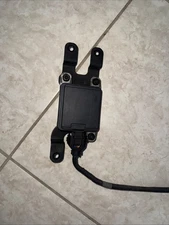 2020 Hyundai Santa Fe Front Cruise Control Sensor Radar Bracket 99110-s2000