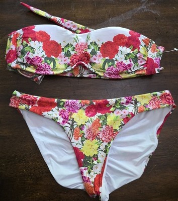 NWOT Pilyq Red Roses Floral White Underwired Full Bikini Swim Set 126033