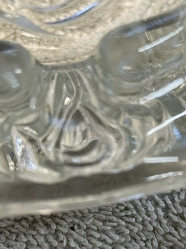 Vintage Brilliantly Clear Cut Glass Ashtray with Rose Pattern, Flawlesslł - Picture 4 of 8