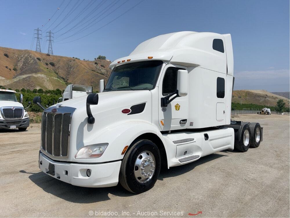 2022 Peterbilt 579 T/A High Roof Sleeper with Cummins X15 A/T - bidadoo