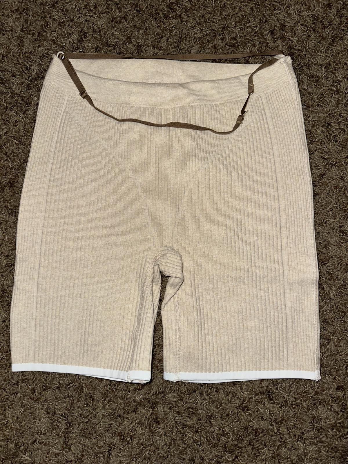 OFF WHITE X NIKE Nike x Jacquemus Le Short Off White