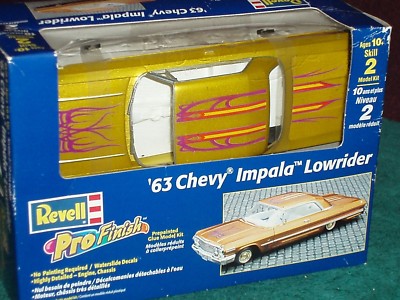 ‘63 CHEVY IMPALA Lowrider レベル　1/25 Revell 1964 Chevy Impala SS Lowrider 1:25 Scale Model Kit | Auto
