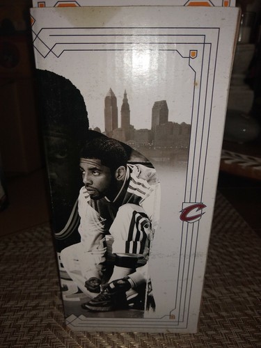 Cleveland Cavaliers Kyrie Irving SGA Bobblehead Pepsi 2015 March 3rd 3-3-15 NIB - Picture 3 of 5