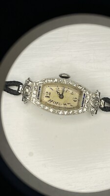 ANTIQUE LADIES PLATINUM PAUL VALLETTE DIAMOND DECO WRIST WATCH HINGED CASE