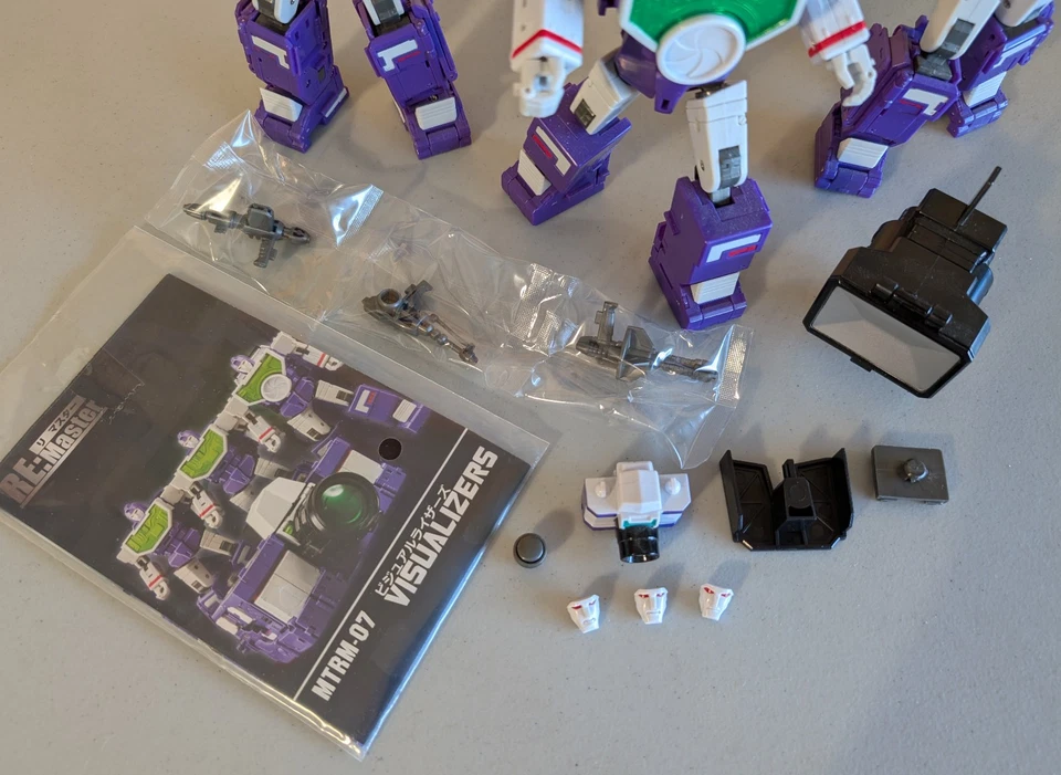 Visualizadores (reflector) Maketoys MTRM-07 - Obra maestra de Transformers de terceros - Imagen 4 de 4