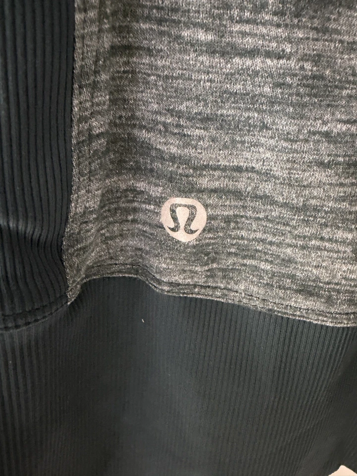 Lululemon Define Jacket Womens 8 Hooded Full Zip Lightweight Yoga Activewear - Image 3 of 4