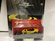 FERRARI 812 COMPETITION A 2021 1/64 diecast + BOOKLET Centauria Limited edition