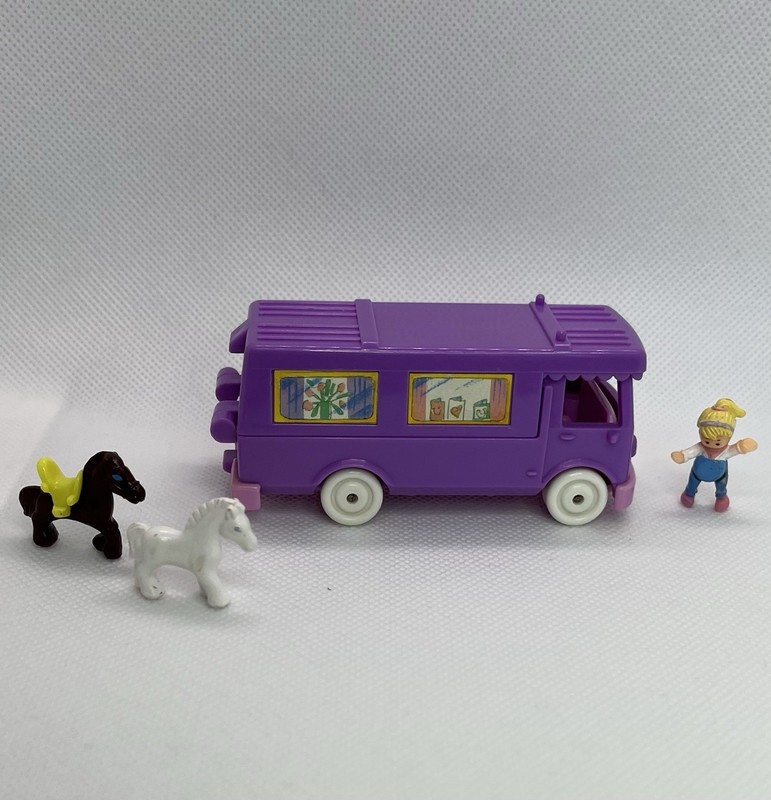 Vtg Polly Pocket 1994 Bluebird Stable On The Go COMPLETE W/ Doll Figure 2 Horses