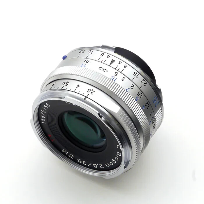 New Carl ZEISS C Biogon T * 35mm f2.8 ZM Lens (for Leica M New Carl ZEISS C Biogon T * 35mm f2.8 ZM Lens (for Leica M