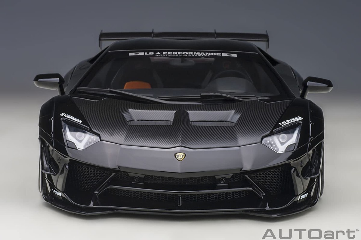 オートアート LB LAMBORGHINI AVENTADOR 1/18 AUTOart Lamborghini Aventador Liberty Walk LB-Works