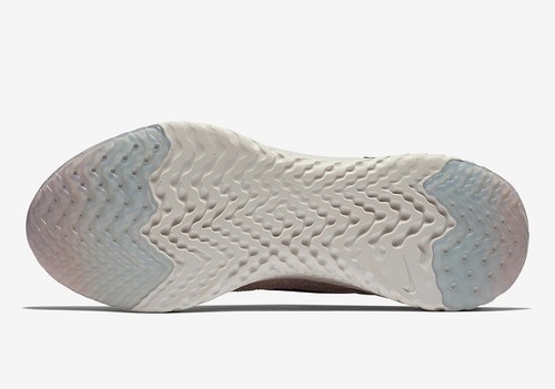Nike Epic React Flyknit Mens Trainers 