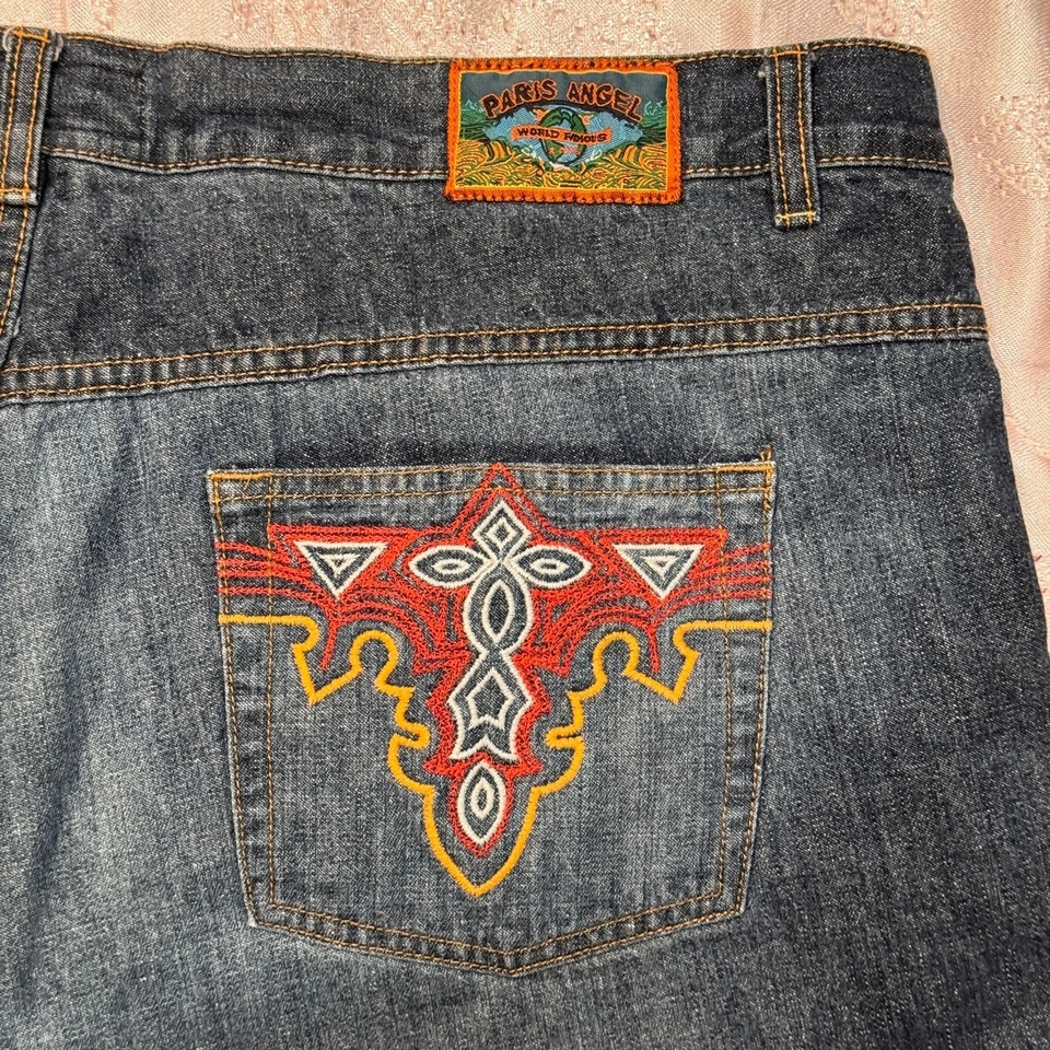 Shorts jeans feminino Paris Angel tamanho 24 bolsos bordados azuis praia caminhada - Imagem 4 de 4