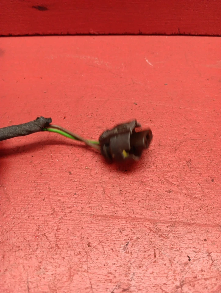 Mercedes-Benz C230 240 320 2000-2004 montaje antiniebla derecha coleta 2158200656 Foto 2 de 4