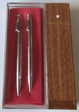 1970's SHEAFFER WHITE DOT PEN AND PENCIL SET w/ BOX & PAPERWORK MADE IN USA