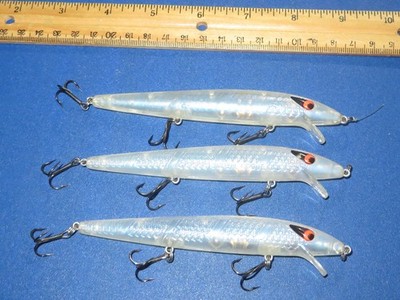 Lot of 3 Smithwick Rogue Diving Minnow Lures - White Glass