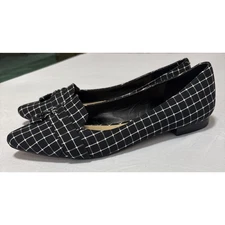 Sole Society Women's 8.5 Black White Slip On Flats Point Toe Academia Preppy
