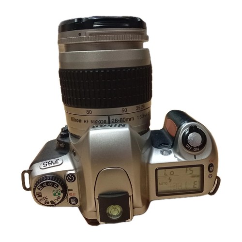 Nikon F65 35mm Film SLR, 28-80mm AF Lens, Case And Fresh Batteries (Working!) - Picture 2 of 11